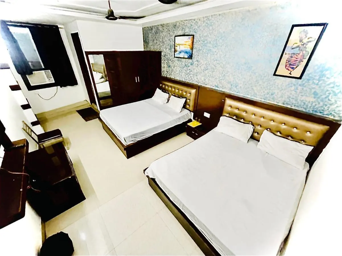 Blue Rose International, Family Hotel Agra