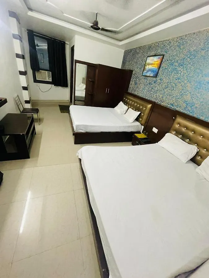 Blue Rose International, Family Hotel Agra  Agra (Uttar Pradesh)